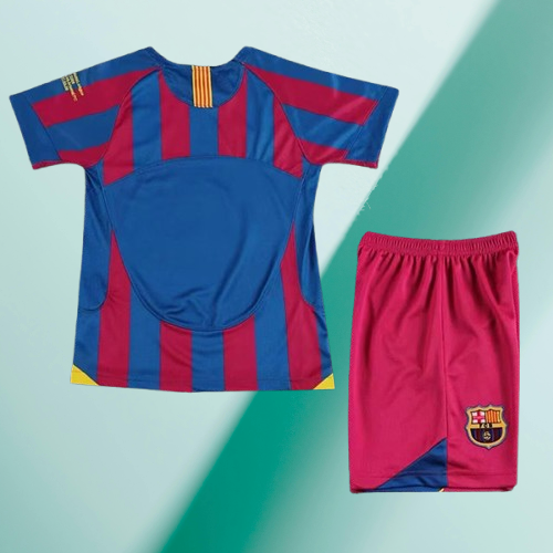 FC Barcelona. Kit Niño local 2005-2006
