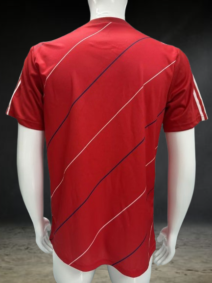 Bayer Leverkusen. Camiseta local 19878-1988