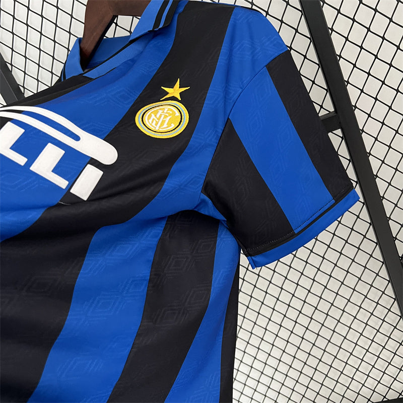 Inter de Milán. Camiseta local 1995-1996