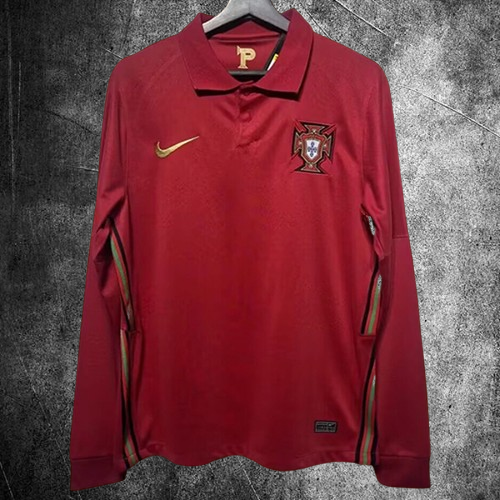 Selección de Portugal. Camiseta local 2020