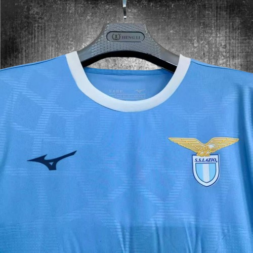 Lazio. Camiseta local 2025-2026