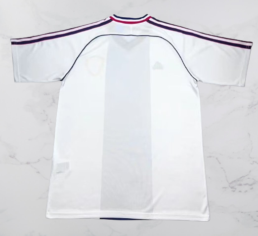 Selección de Yugoslavia. Camiseta local 1999