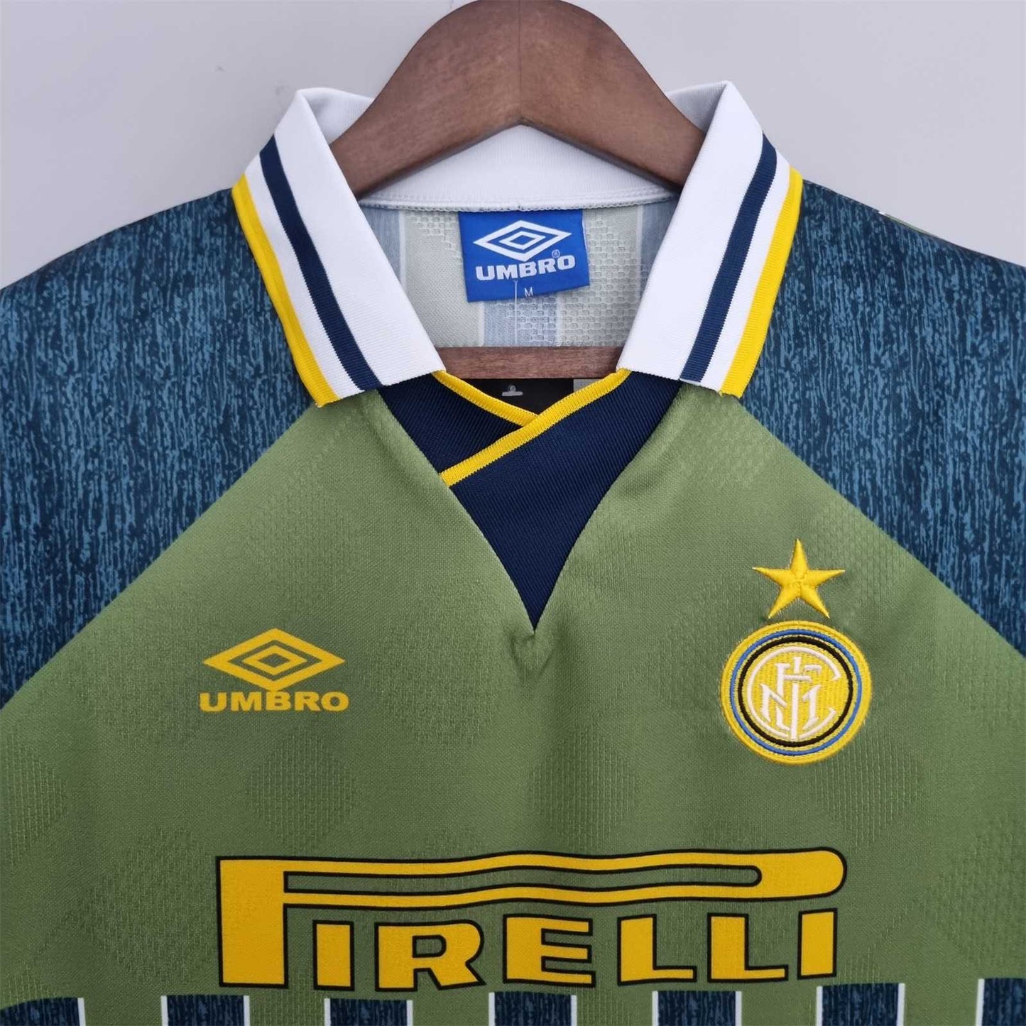 Inter de Milán. Camiseta visitante 1995-1996