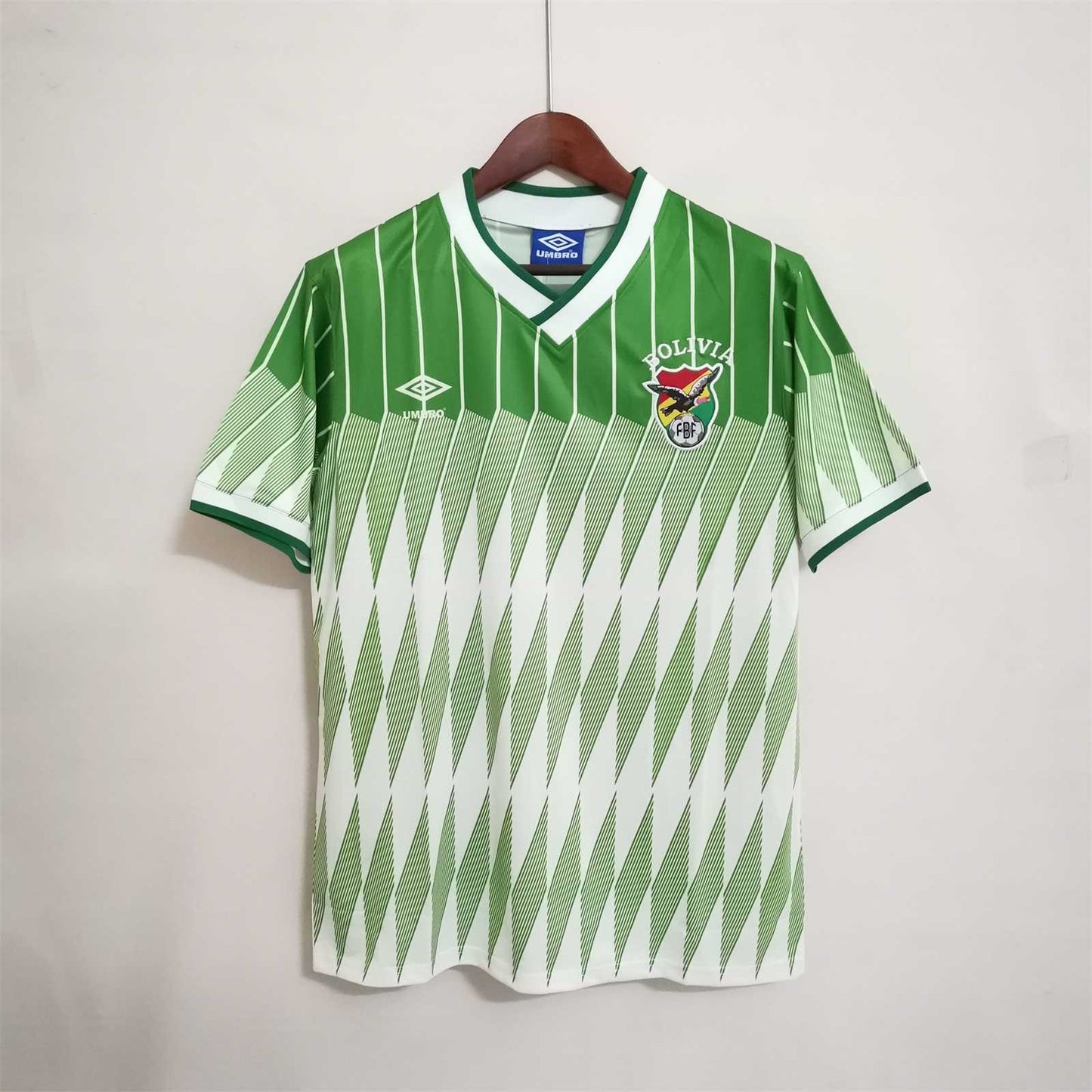 Selección de Bolivia. Camiseta local 1995