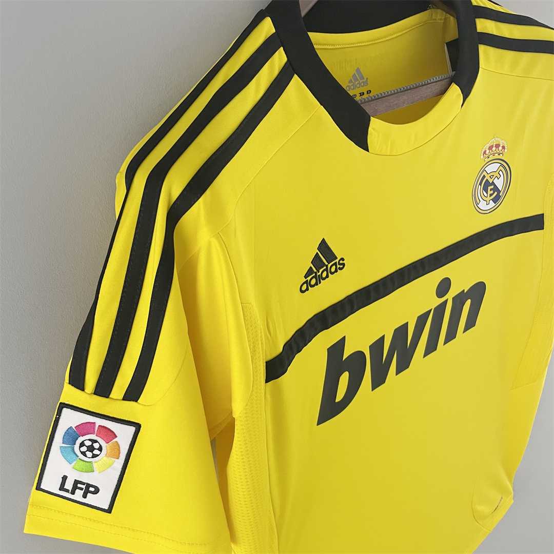 Real Madrid. Camiseta arquero 2011-2012