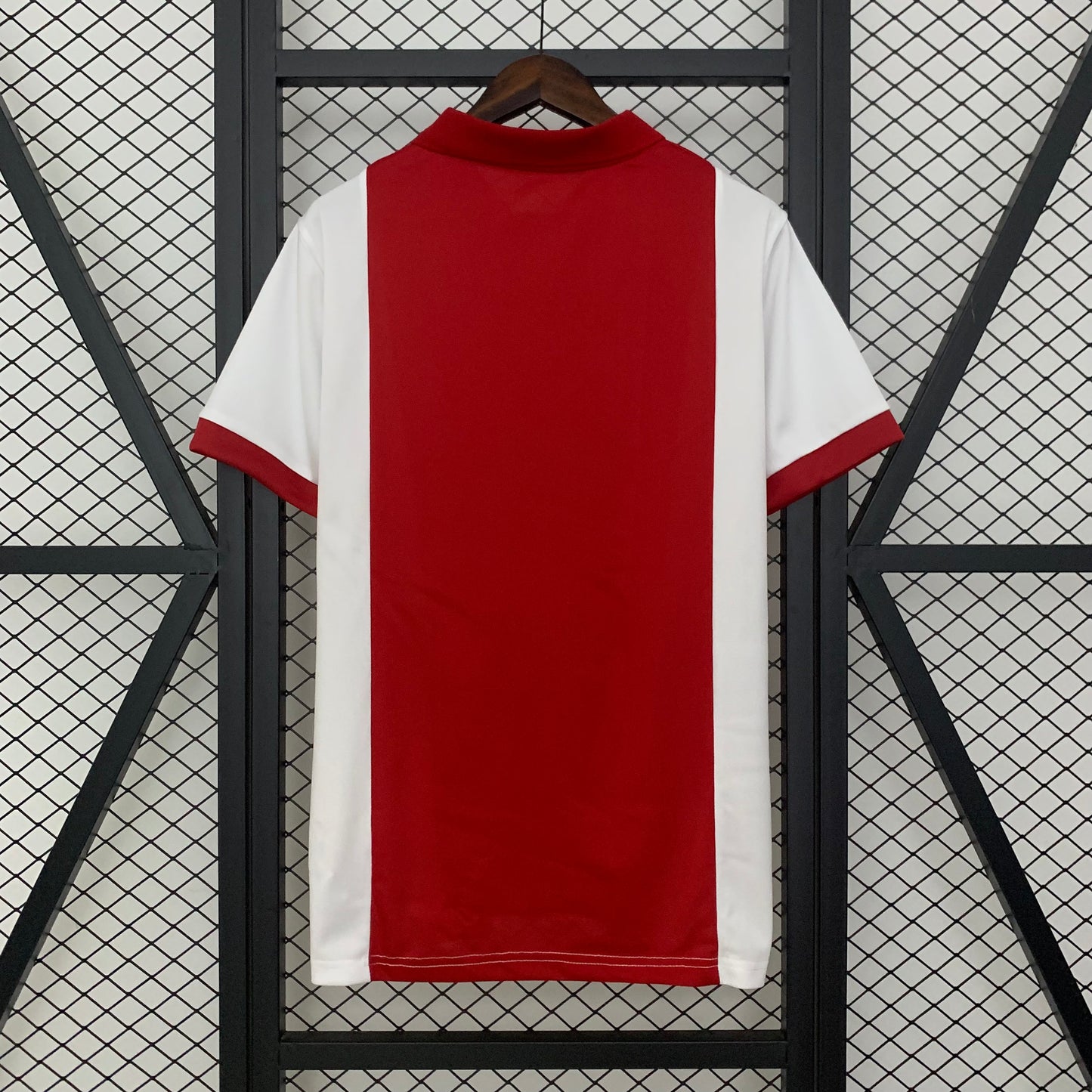 Ajax. Camiseta Conmemorativa 2025