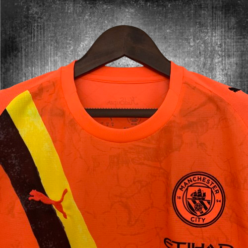 Manchester City. Tercera camiseta 2025-2026