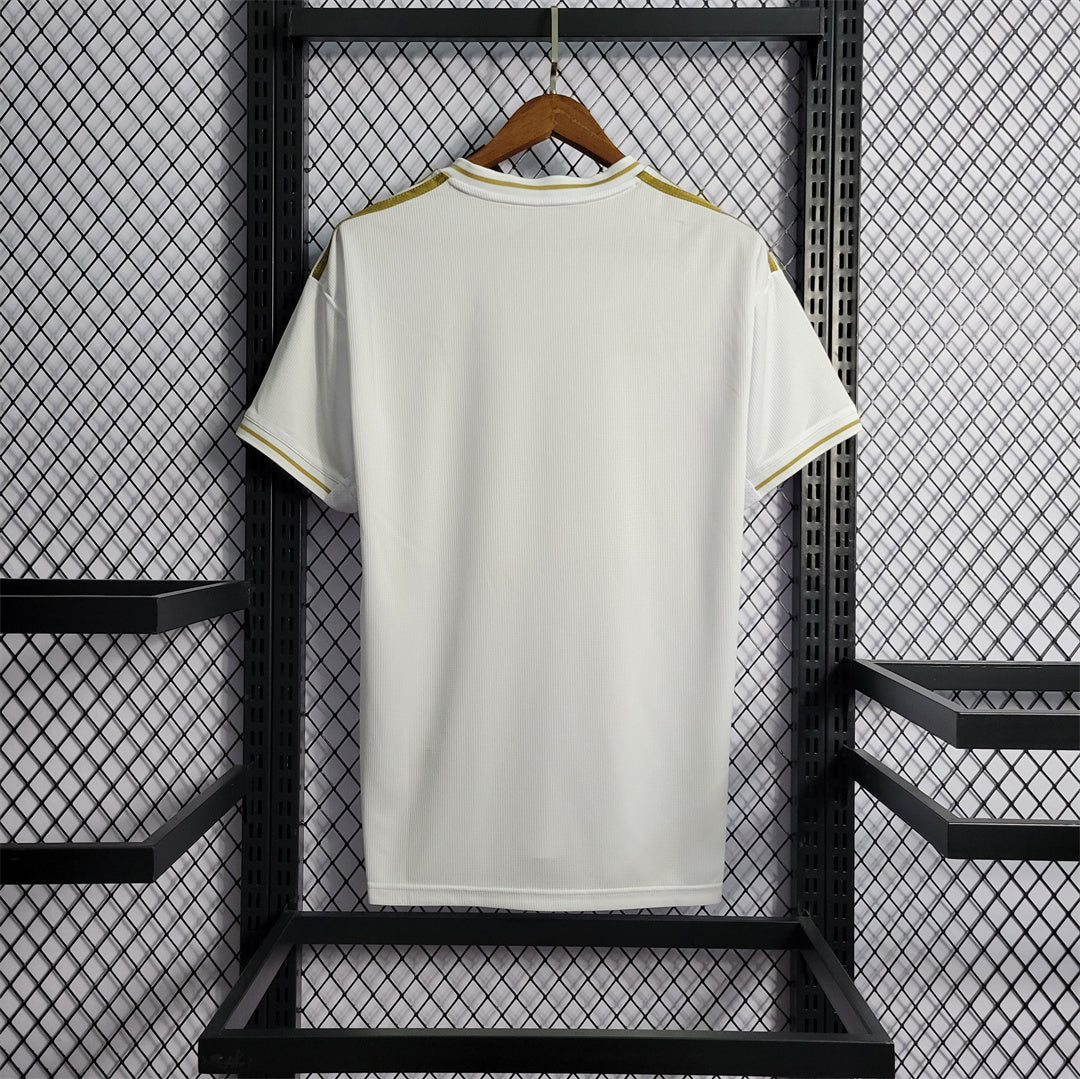 Real Madrid. Camiseta local 2019-2020