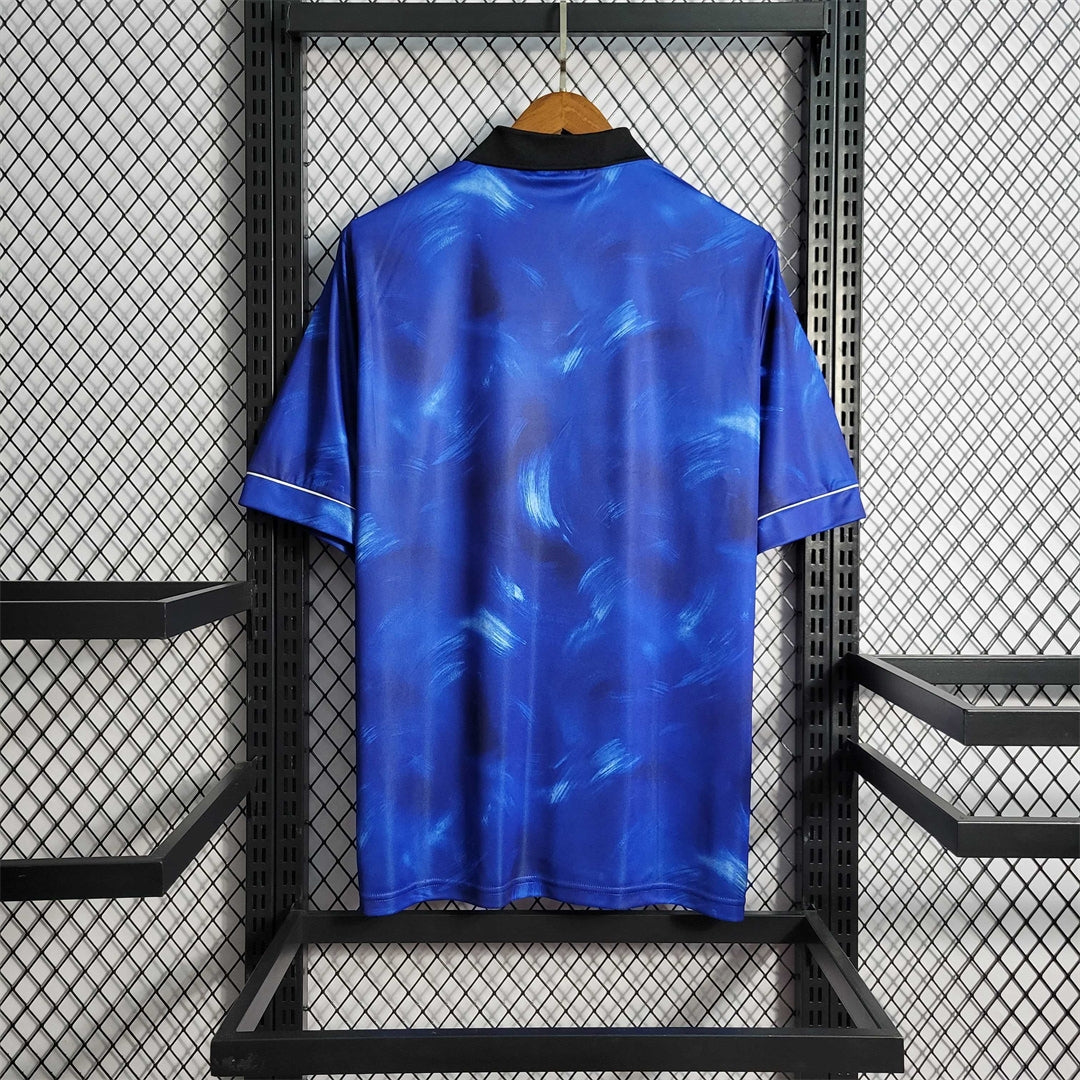 Newcastle. Camiseta visitante 1994-1995