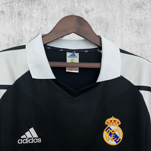 Real Madrid. Camiseta visitante 2001-2002