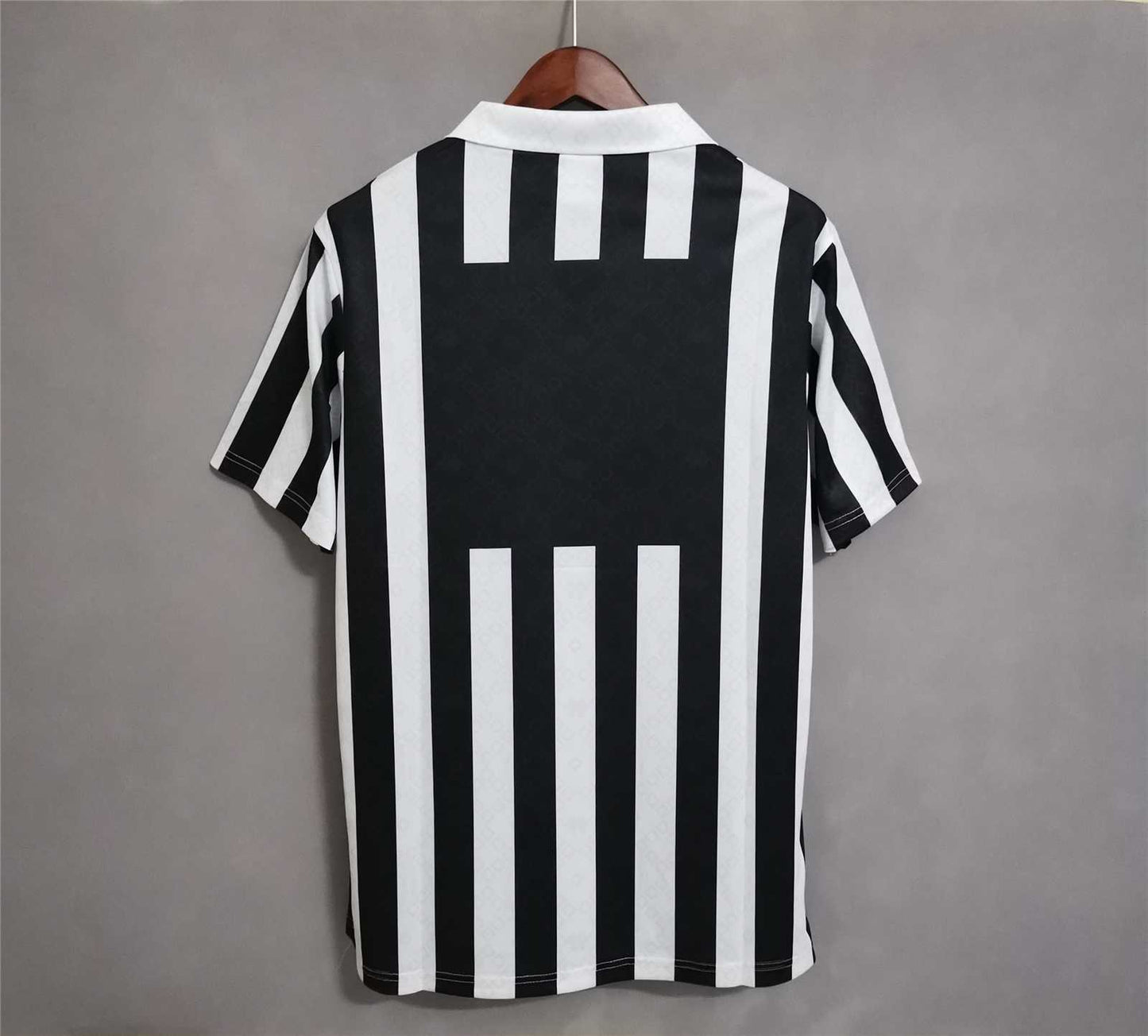 Juventus. Camiseta local 1992-1994