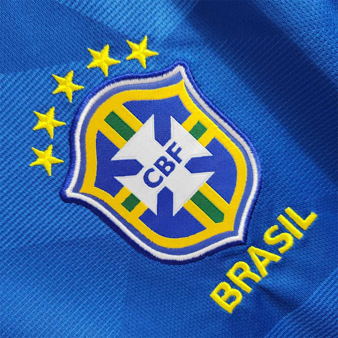 Selección de Brasil. Camiseta visitante 2018