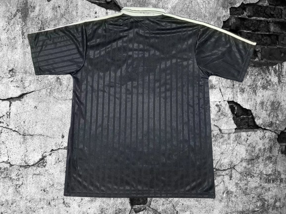 OASIS Tour. Black Special Edition