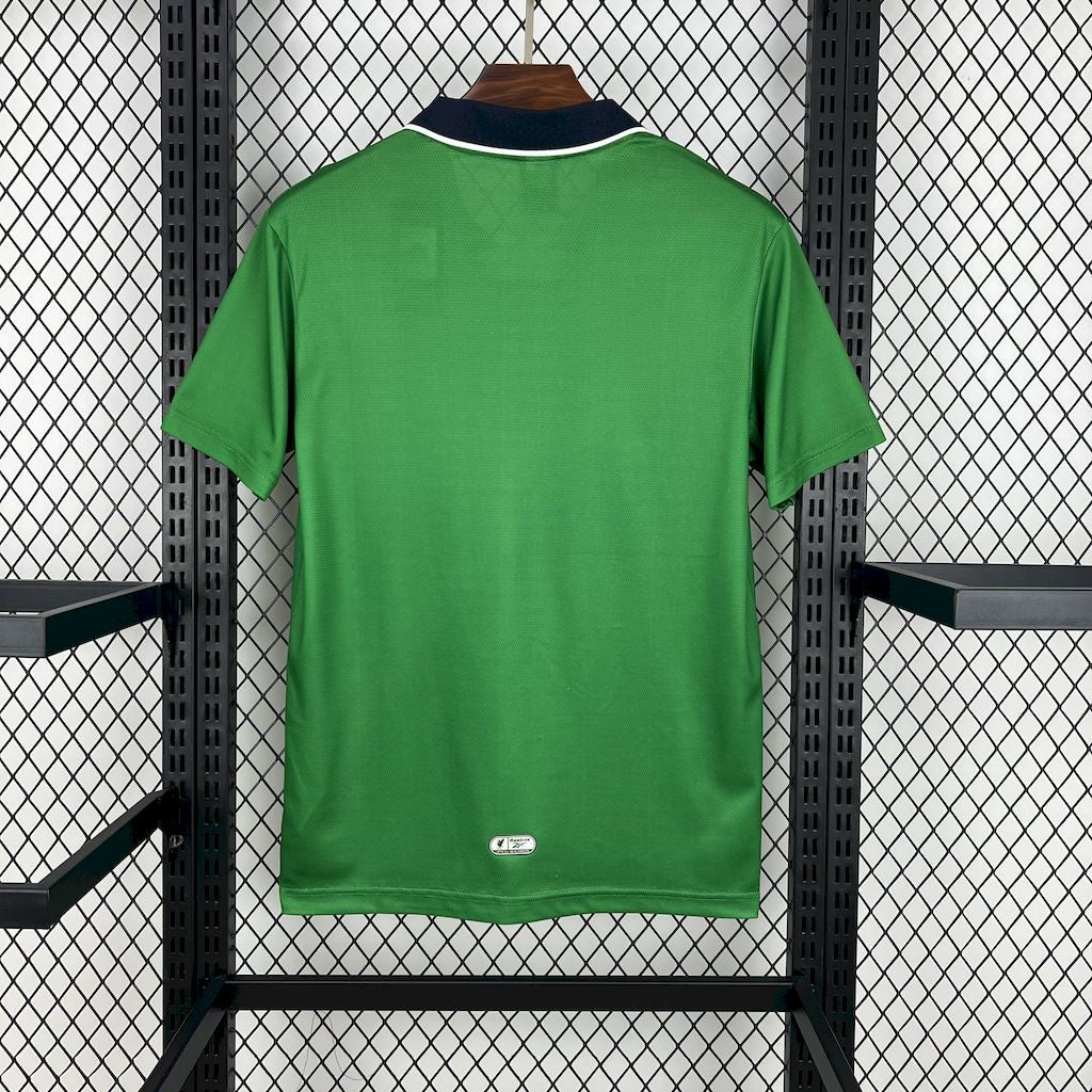 Liverpool. Camiseta visitante 1999-2000