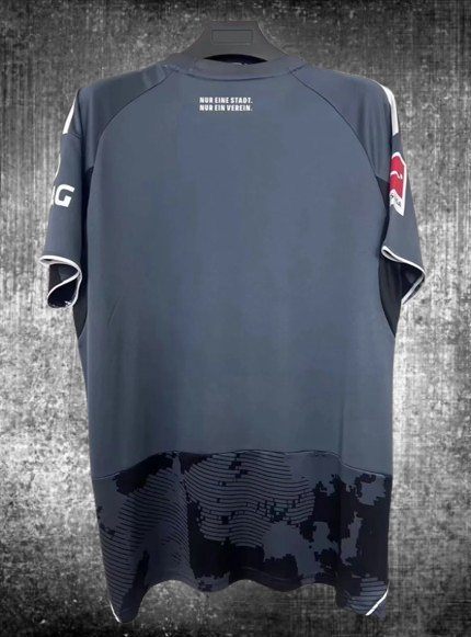 Frankfurt. Tercera camiseta 2025-2026