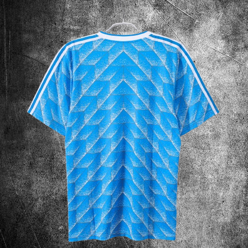 Selección de Alemania Oriental DDR. Camiseta local 1988