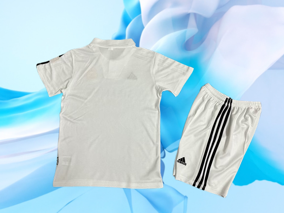 Real Madrid. Kit local 2002-2003