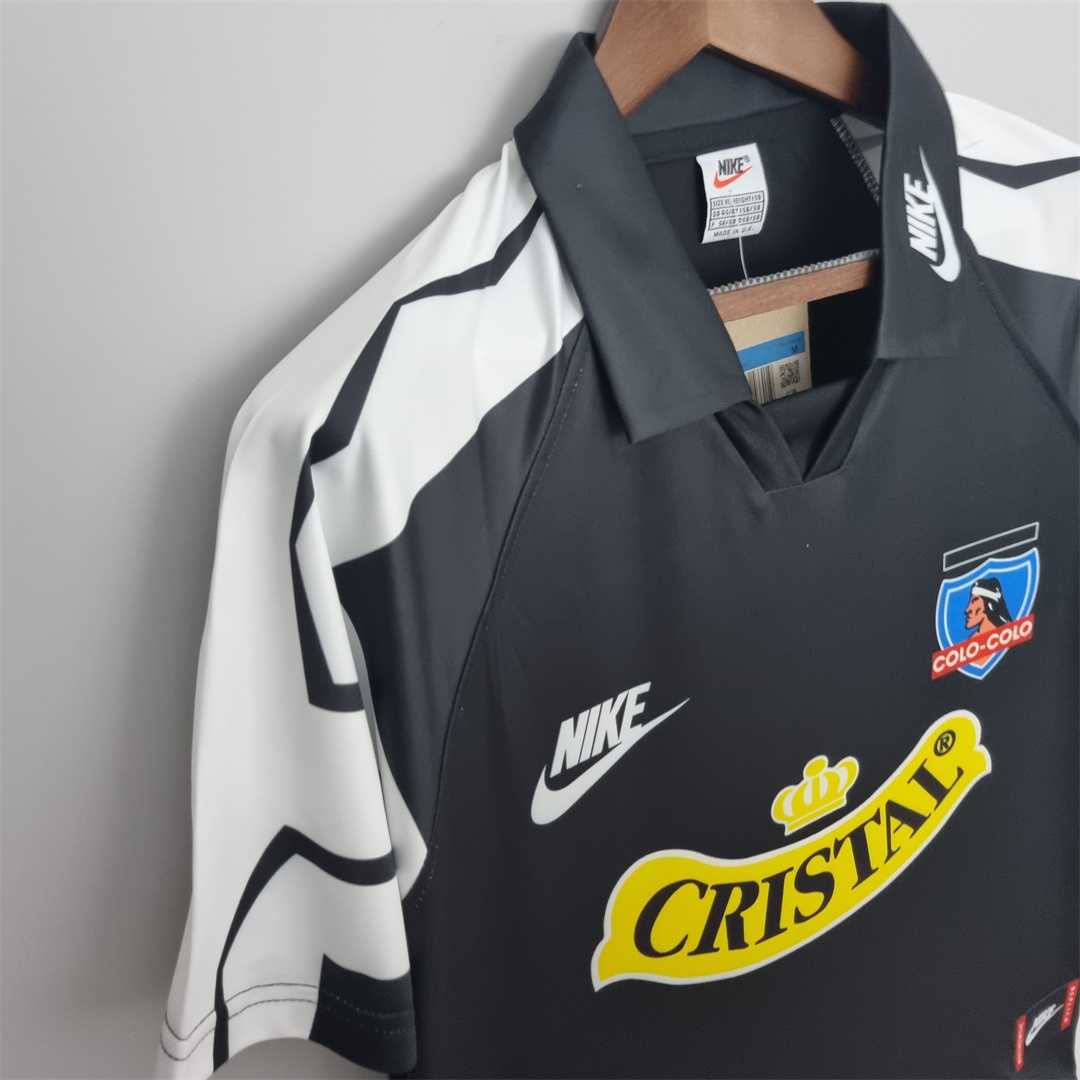 Colo Colo. Camiseta visitante 1995