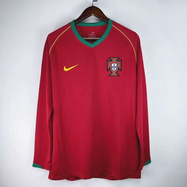 Selección de Portugal. Camiseta local 2006
