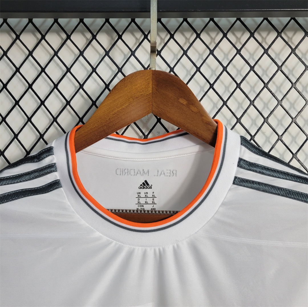 Real Madrid. Camiseta local 2013-2014