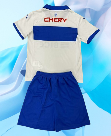 Universidad Católica. Kit Niño local 2025