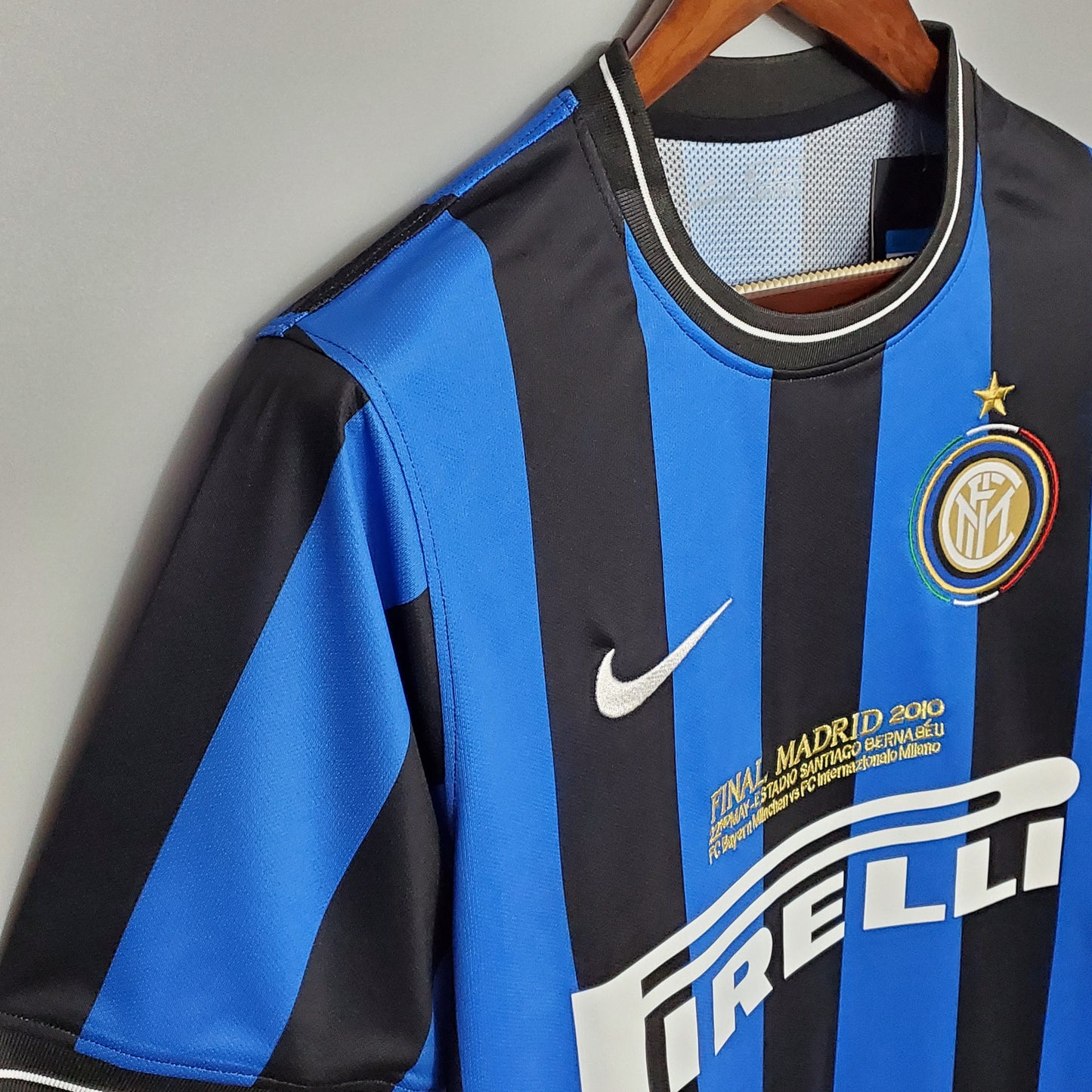 Inter de Milán. Camiseta local 2009-2010