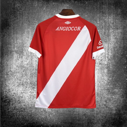 Argentinos Juniors. Camiseta local 2025-2026