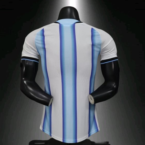 Selección de Argentina. Camiseta local Versión Jugador 2026
