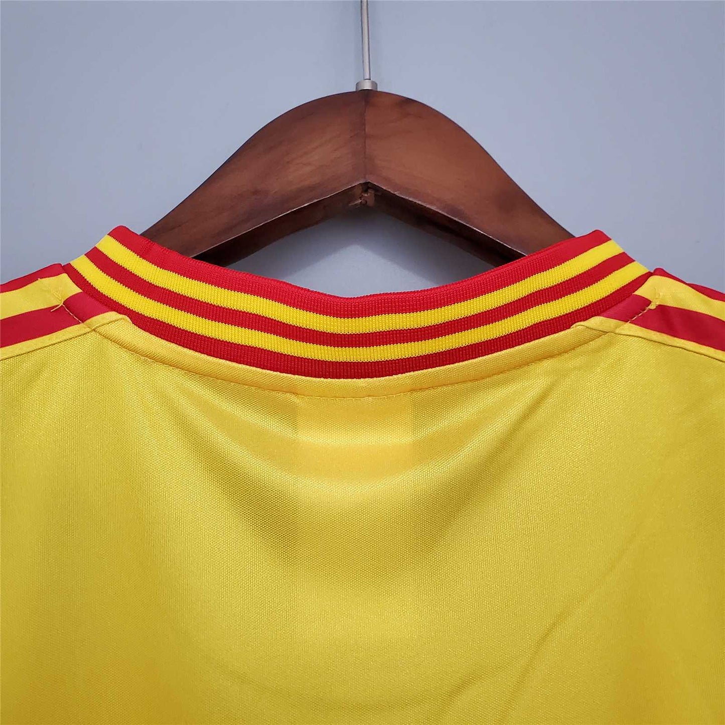 Selección de Colombia. Camiseta local 1990