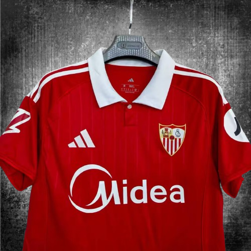 Sevilla. Camiseta visitante 2025-2026