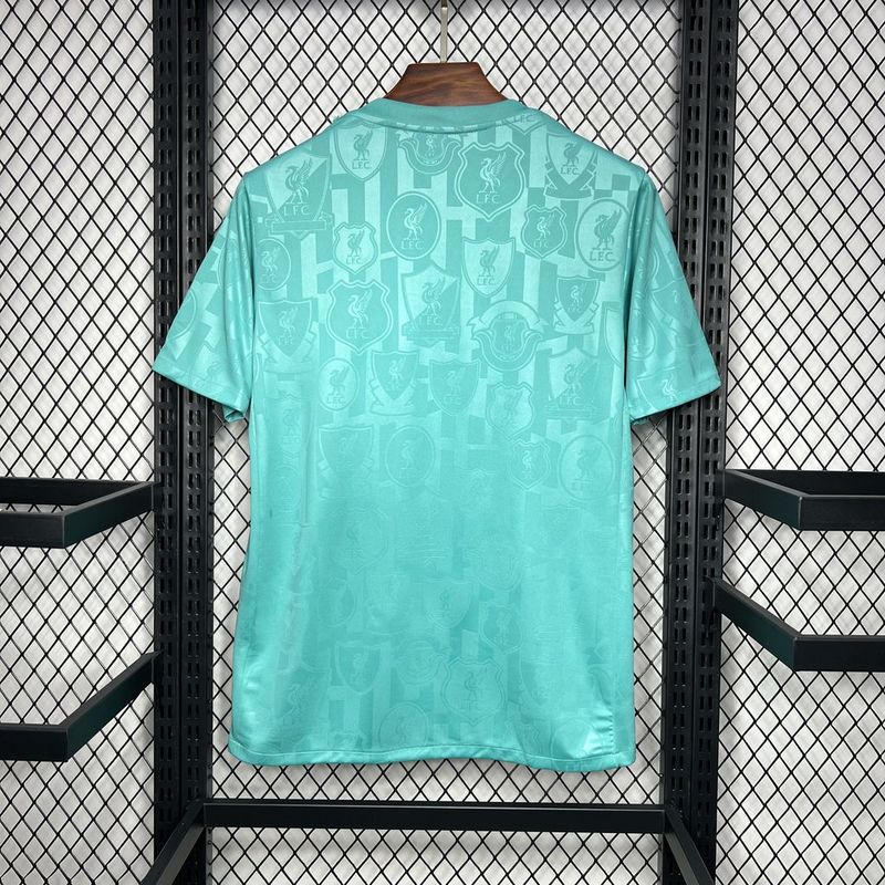 Liverpool. Camiseta Pre-Match 2024-2025