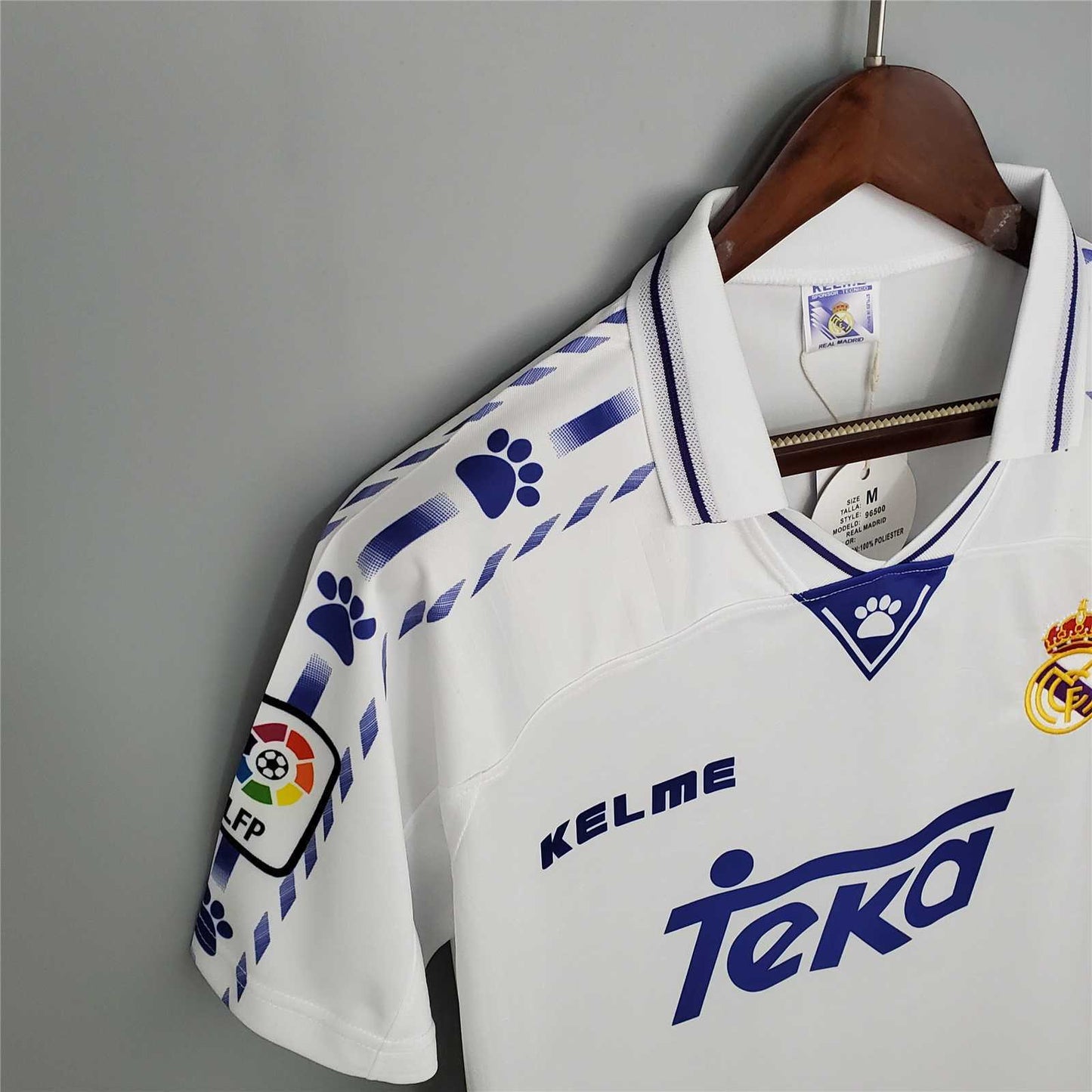 Real Madrid. Camiseta local 1996-1997