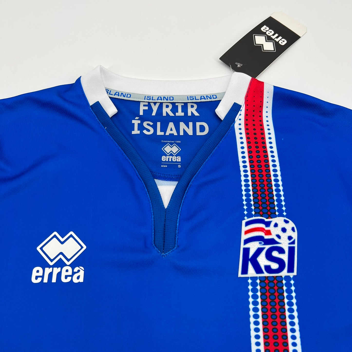 Selección de Islandia. Camiseta local 2016-2017