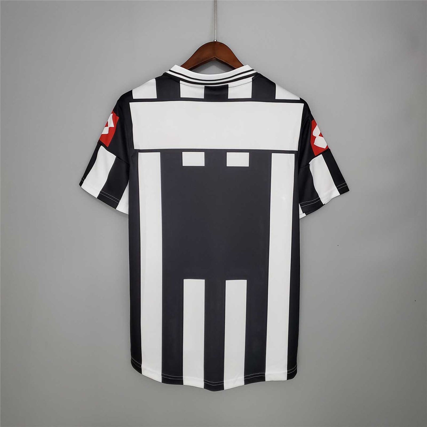 Juventus. Camiseta local 2001-2002