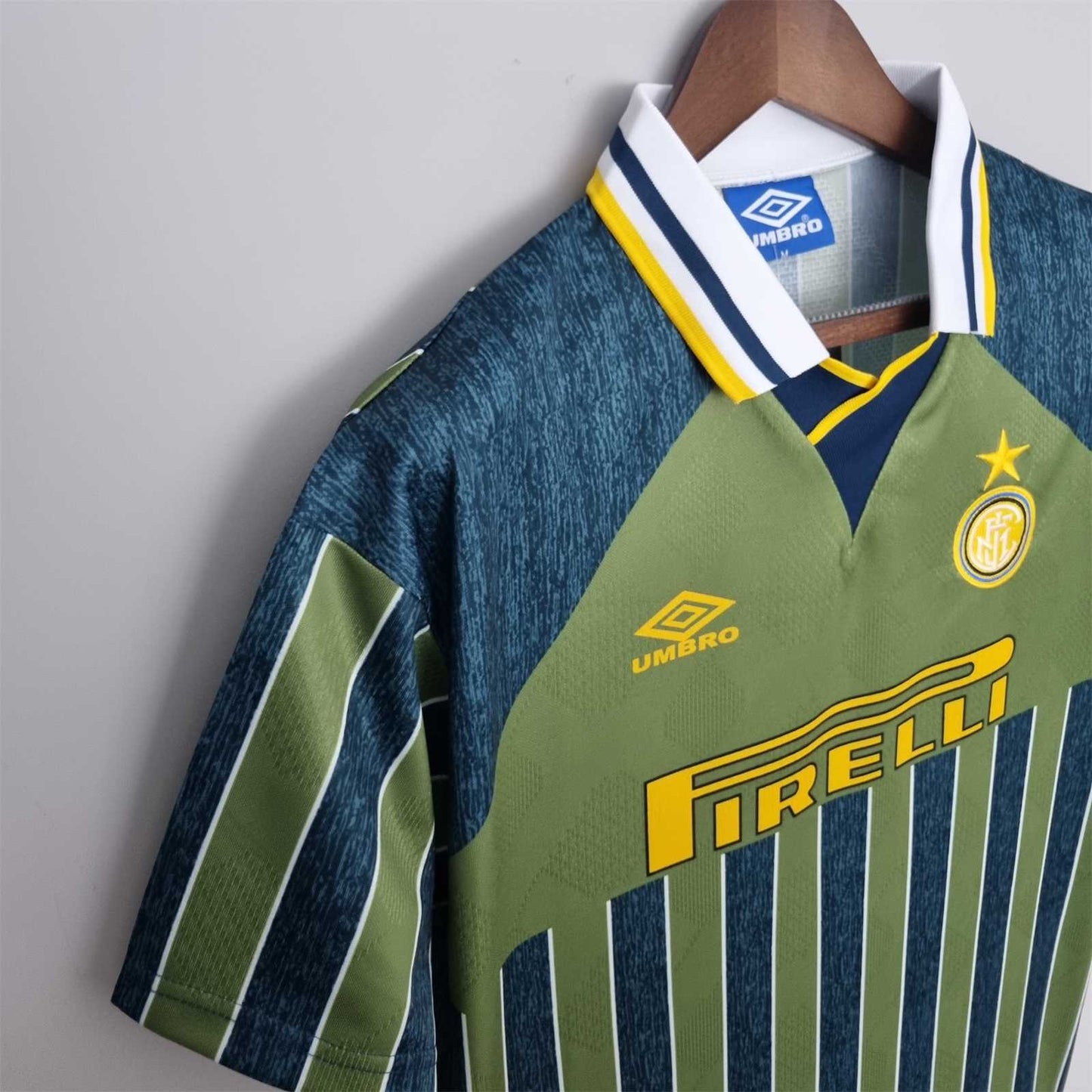 Inter de Milán. Camiseta visitante 1995-1996