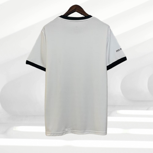 Colo Colo. Camiseta Conmemorativa Blanca