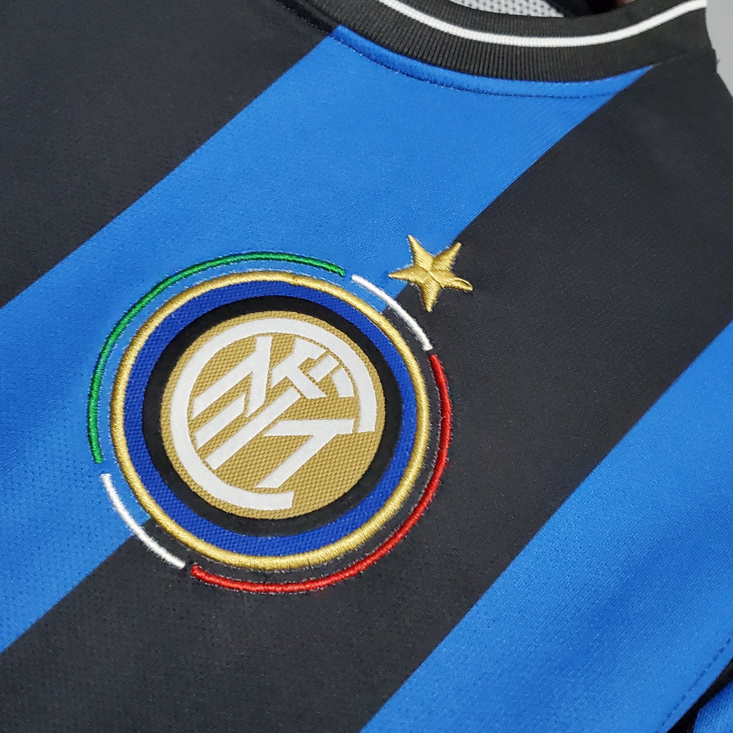 Inter de Milán. Camiseta local 2009-2010