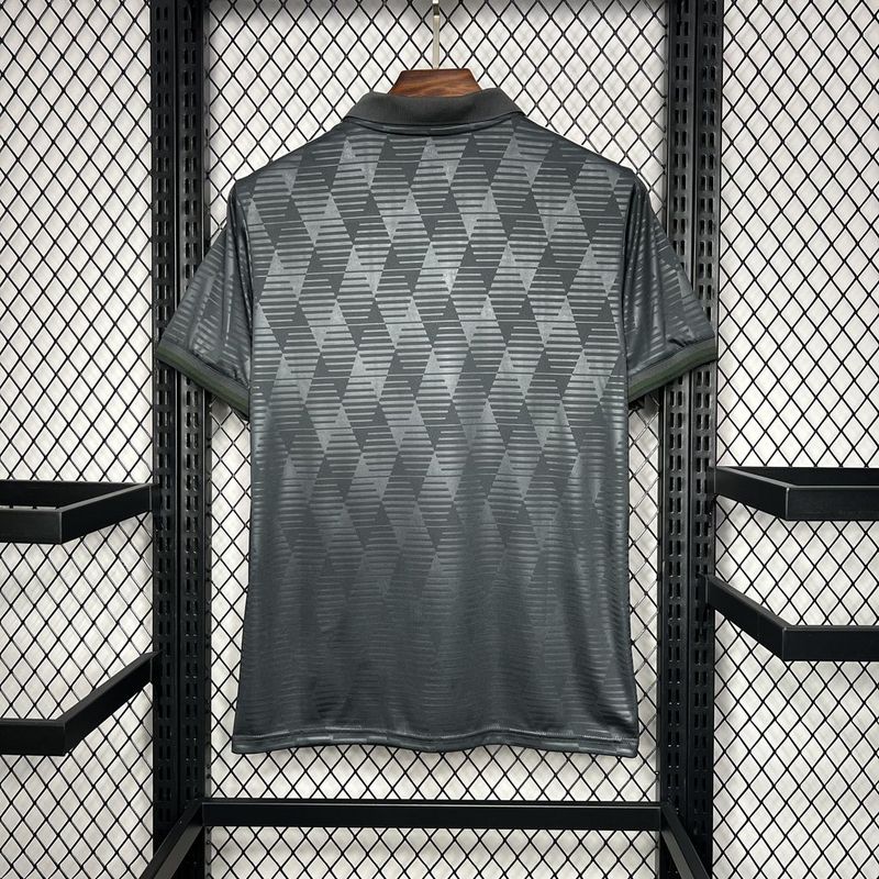 Bayern Munich. Camiseta Oktoberfest 2024-2025