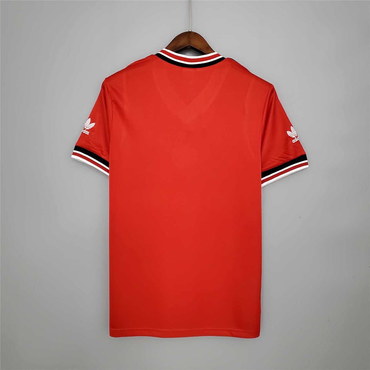 Manchester United. Camiseta local 1985-1986