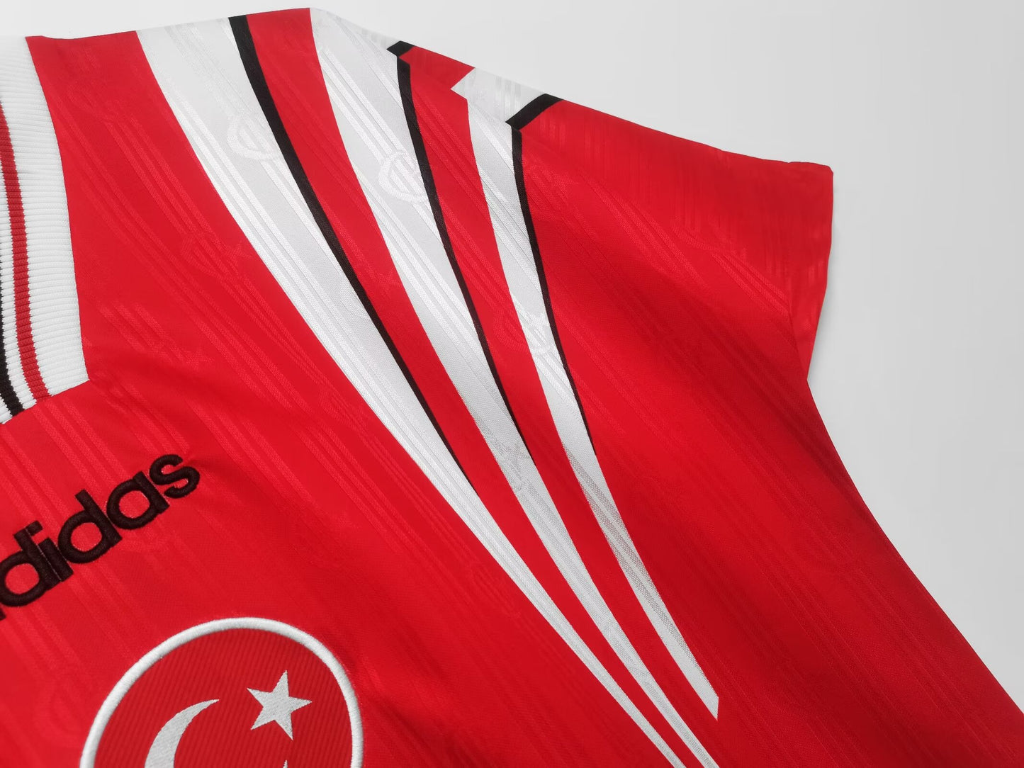 Selección de Turquía. Camiseta local 1990