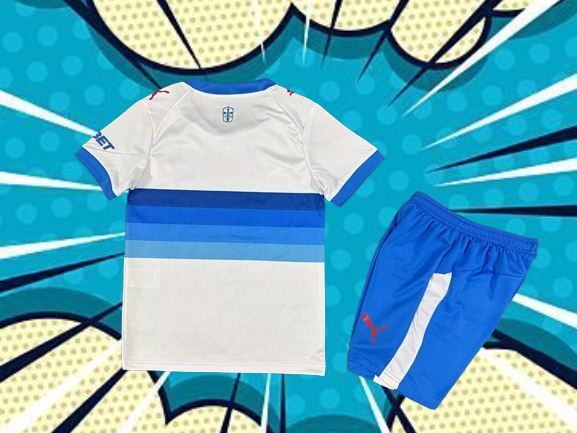 Universidad Católica. Kit Niño local 2026