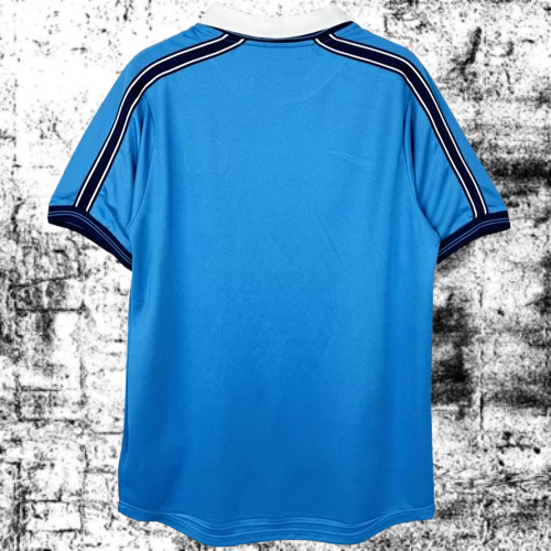 Napoli. Camiseta local 1998-1999