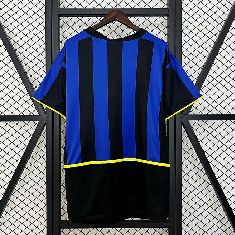 Inter de Milán. Camiseta local 2002-2003