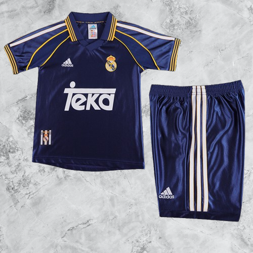 Real Madrid. Kit visitante 1998-1999