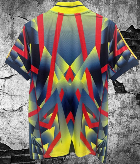 Arsenal. Camiseta Colorful Training Jersey
