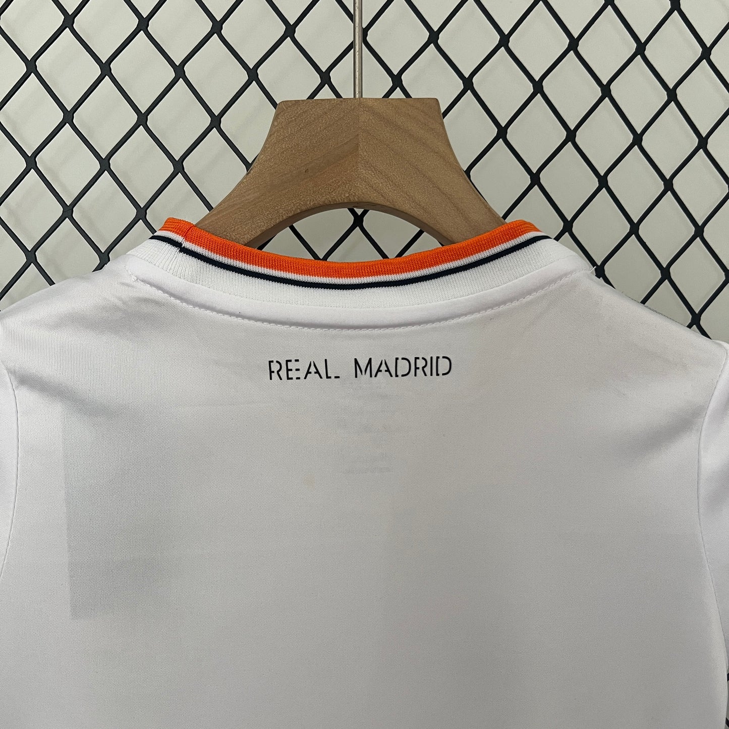 Real Madrid. Kit local 2013-2014