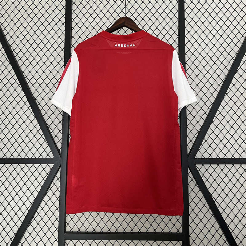 Arsenal. Camiseta local 2011-2012