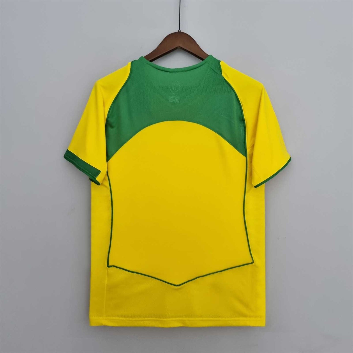 Selección de Brasil. Camiseta local 2004