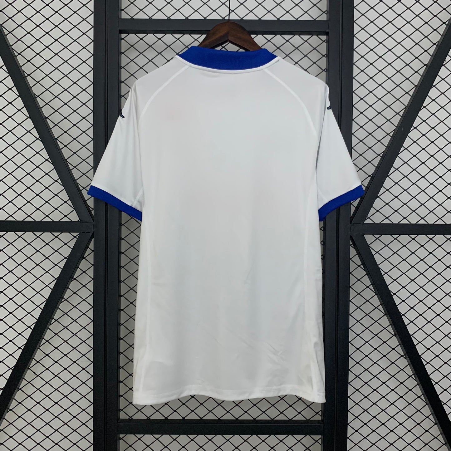 Zaragoza . Camiseta local 2001-2002