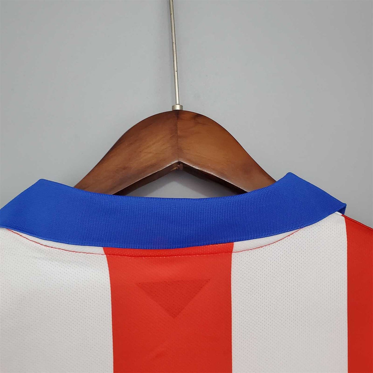 Atlético de Madrid. Camiseta local 2014-2015